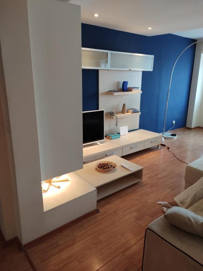 Wenie Apartment By EasyБухарест Экстерьер фото